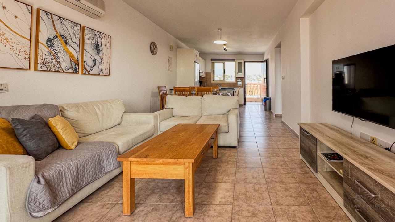 Royal Seacrest Crown-Jewel, 2B, Pools, Sea, Center Apartment Paphos Exterior photo