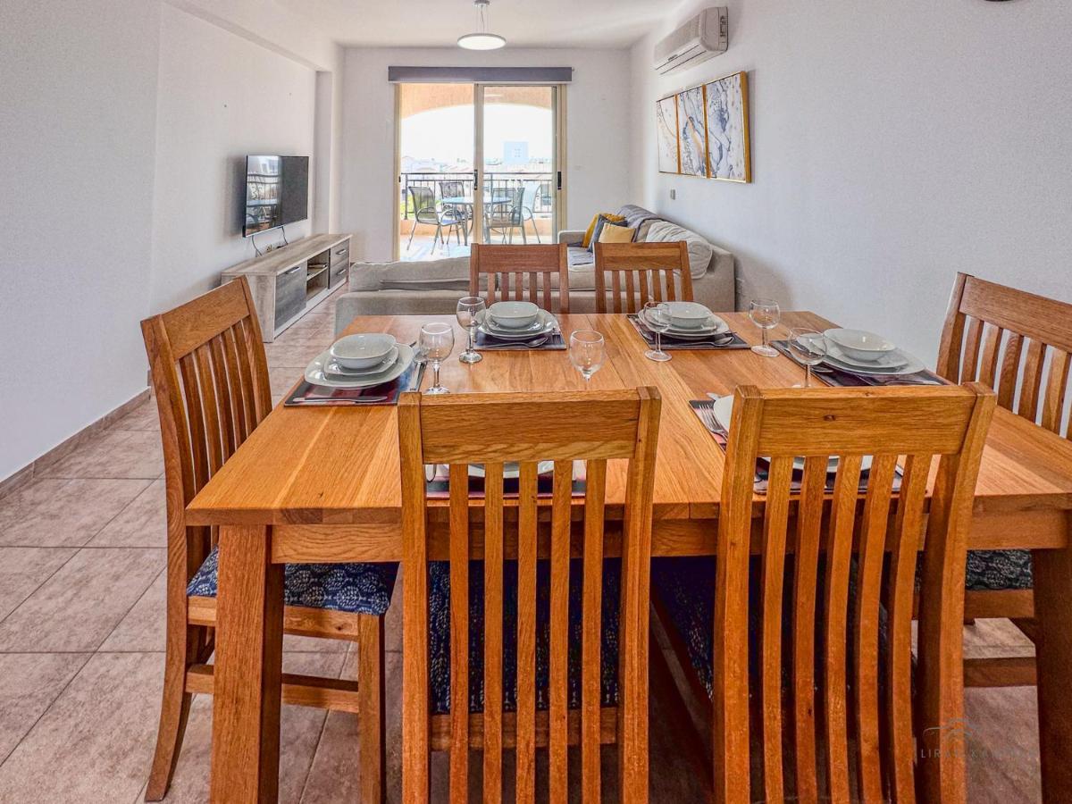 Royal Seacrest Crown-Jewel, 2B, Pools, Sea, Center Apartment Paphos Exterior photo